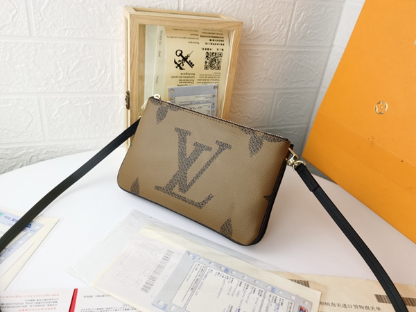 ルイヴィトンバッグ内部構造